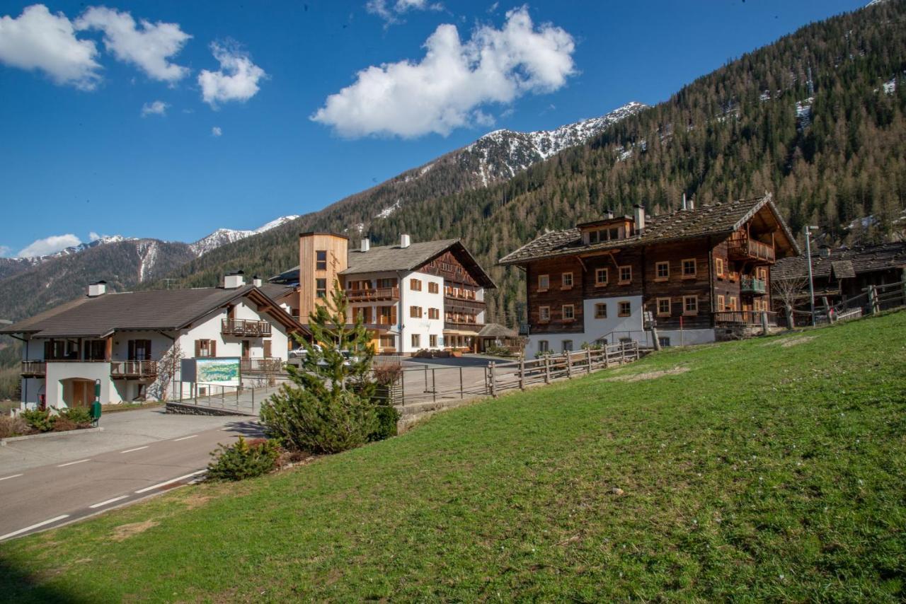Hotel Ultnerhof Santa Gertrude Buitenkant foto