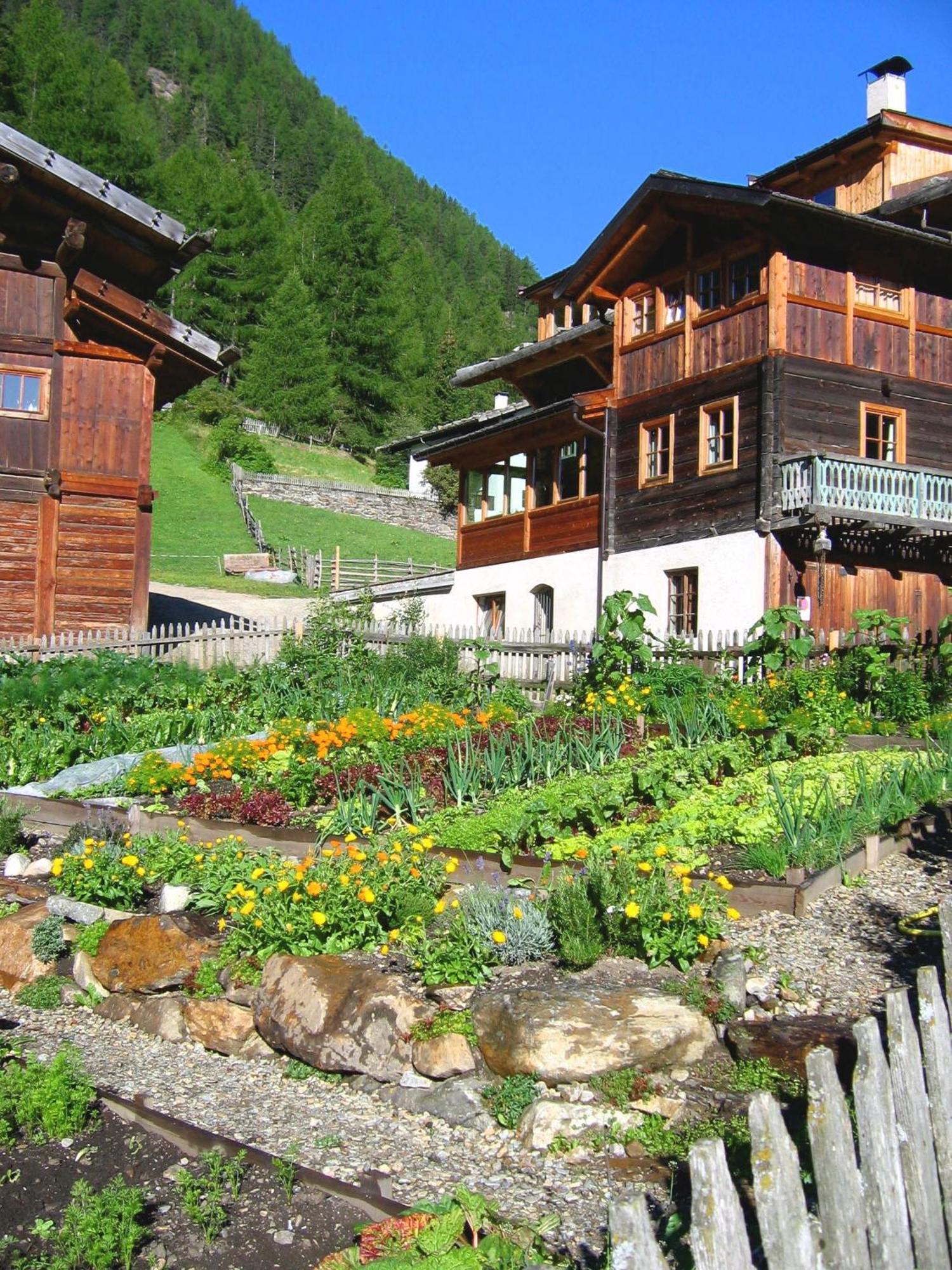 Hotel Ultnerhof Santa Gertrude Buitenkant foto