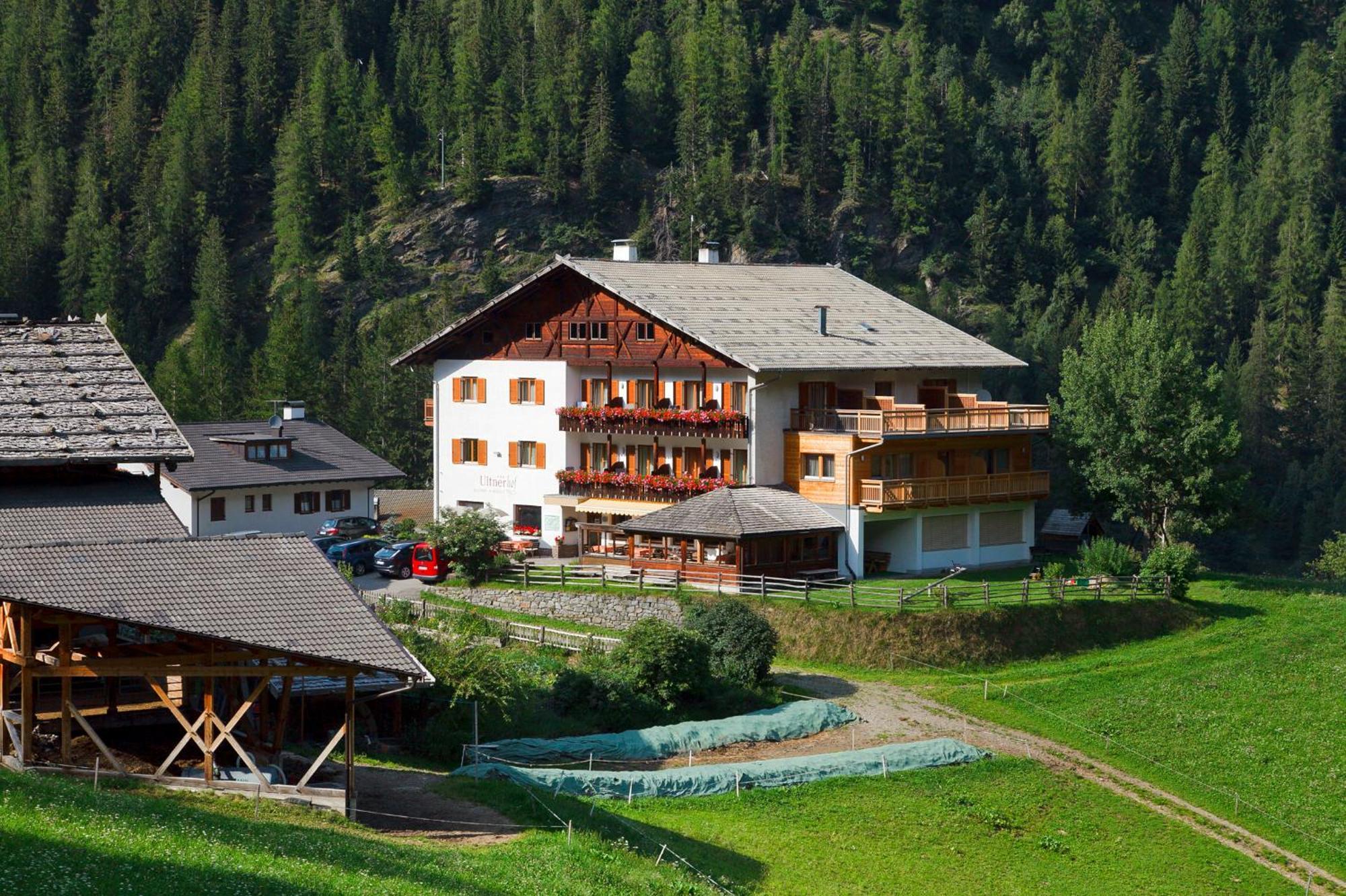Hotel Ultnerhof Santa Gertrude Buitenkant foto