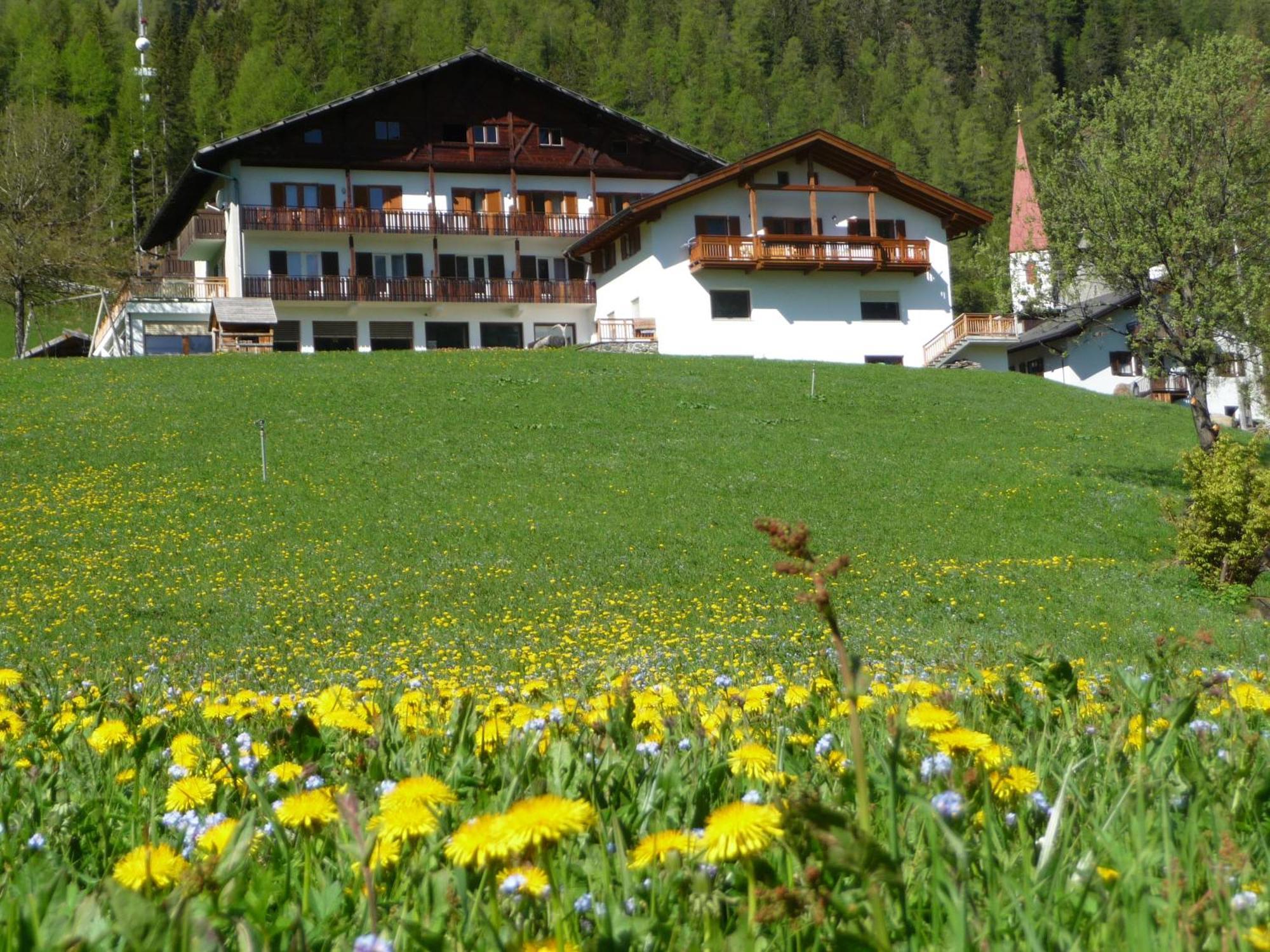 Hotel Ultnerhof Santa Gertrude Buitenkant foto