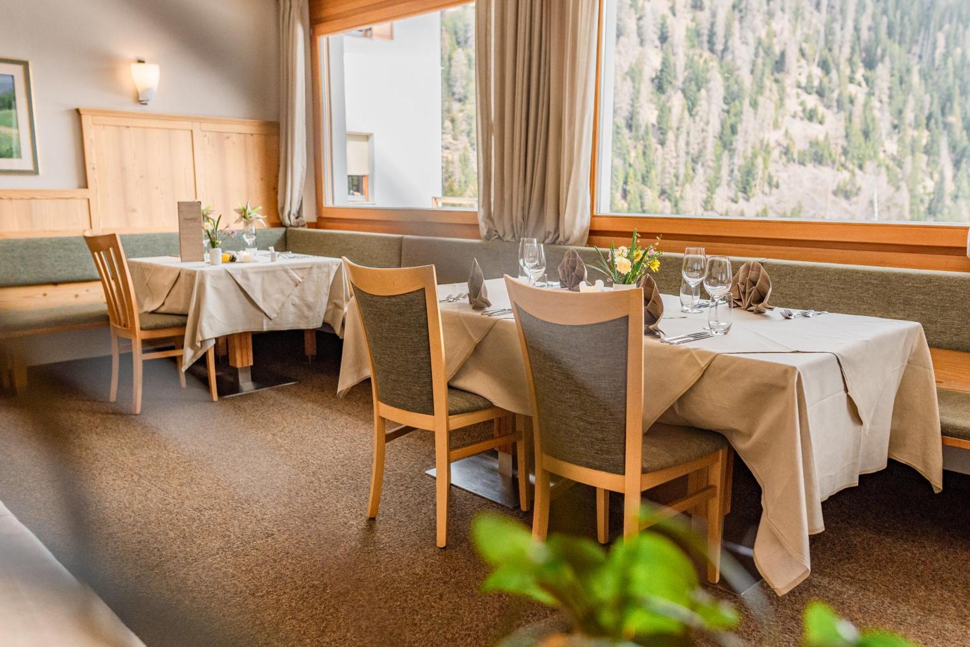 Hotel Ultnerhof Santa Gertrude Buitenkant foto
